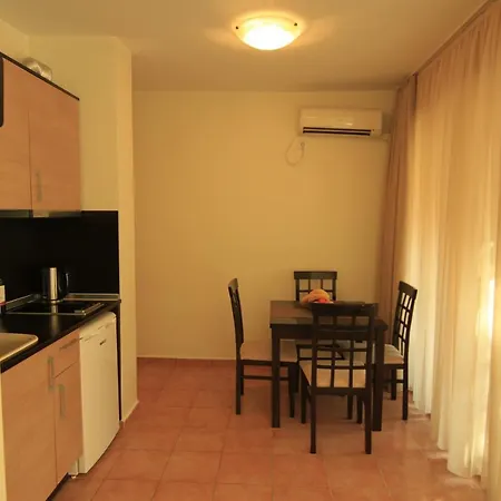 Апартаменты Relax By The Sea, Bulgaria,nesebar,aheloy